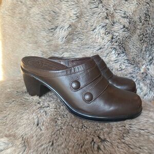 Dansko Brown Leather Blake Slip-On Heeled Mules Size 5.5
